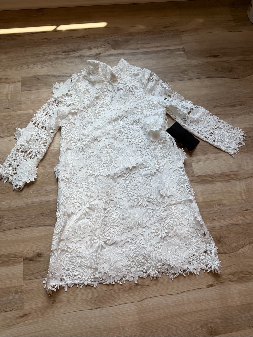 TUCKERNUCK Blanc Guipure Lace Daphne Dress XXS BRIDAL SHOWER Bridal Shower - Picture 6 of 11